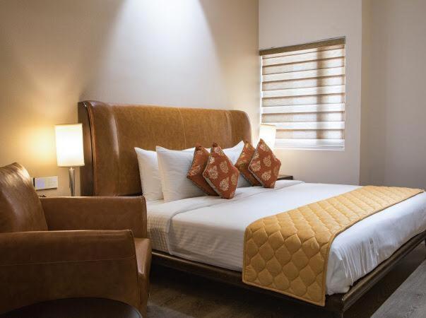 The Mayberry -A Bergamont Group Of Hotels Тируппур Экстерьер фото